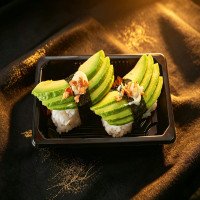 nigiri aguacate